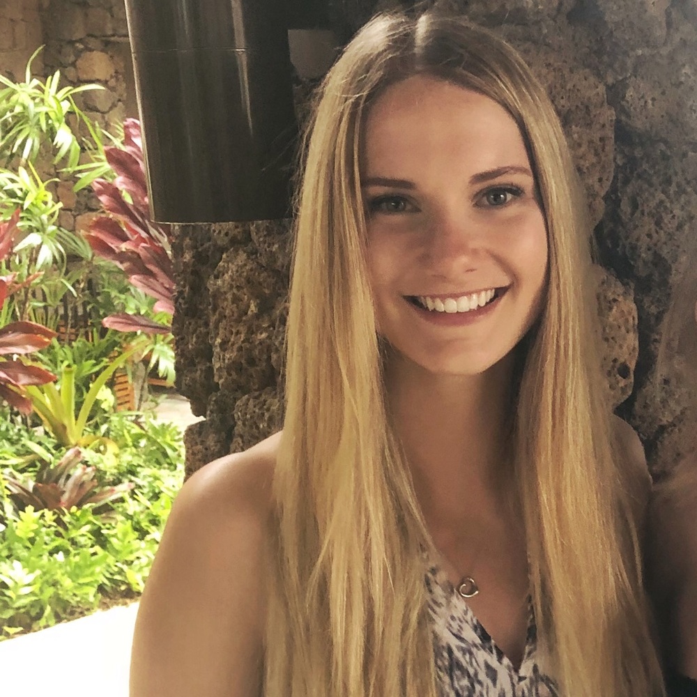 Meet your Posher, Christine